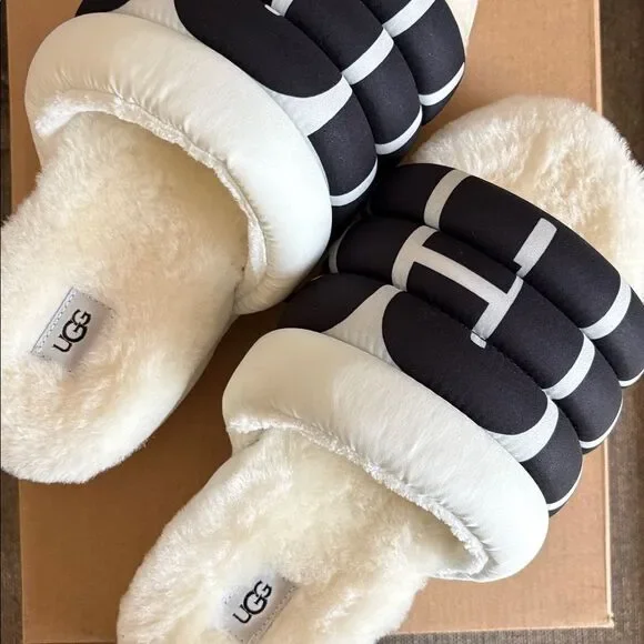 NWT Ugg maxi slide logo quilted puff platform slipper sandals white black retro - Picture 11 of 13